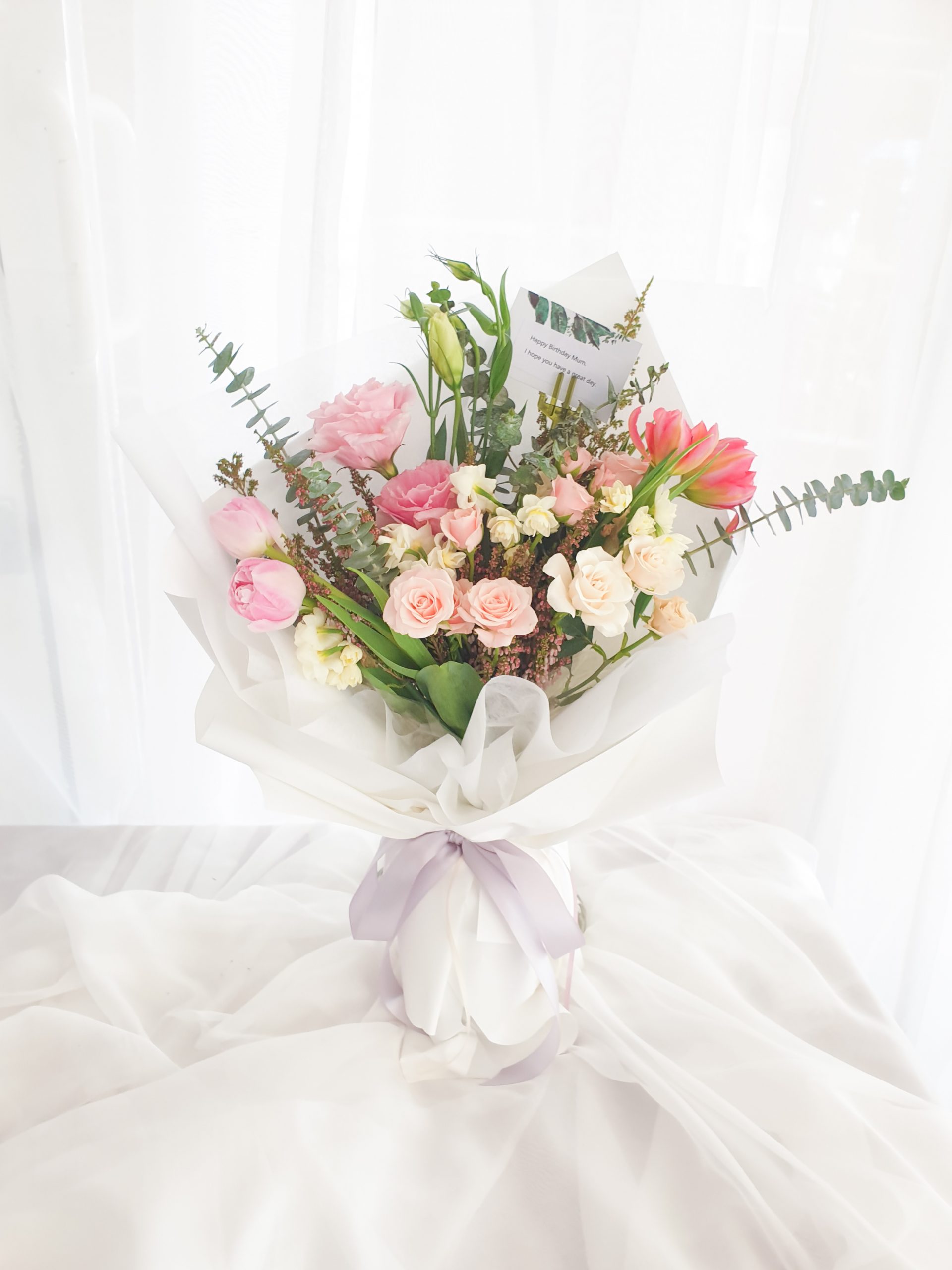 Flower Delivery Brisbane - Brisbane Flowers - FLORAL WHITE